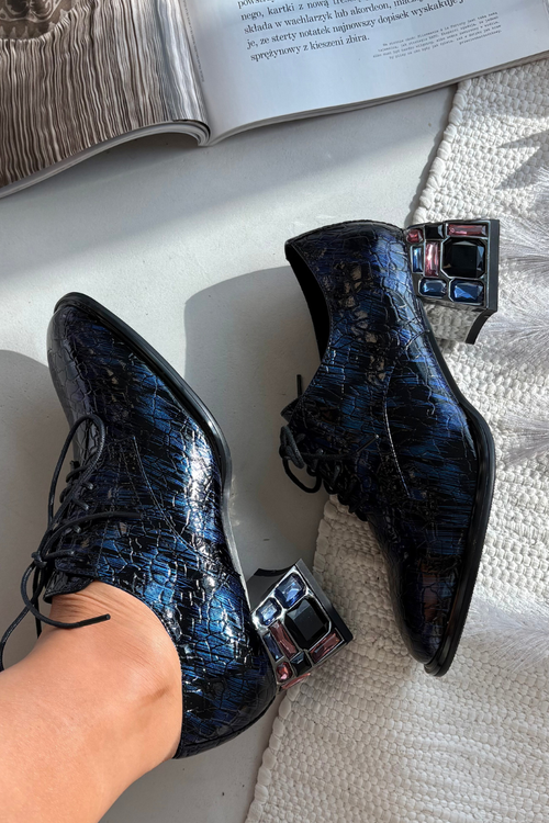 Шкіряні лаковані жіночі туфлі на каблуку з кришталями Artiker 55C0428 Темно-синій