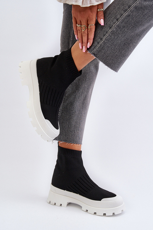 Жіночі чоботи з шкарпетками, чорні сліпони