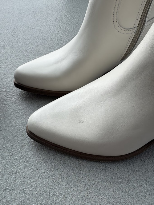 Шкіряні Чоботи До Коліна На Каблучку Білі Zazoo 3675