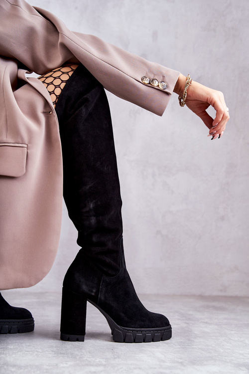 Модні замшеві чоботи Estrela чорного кольору