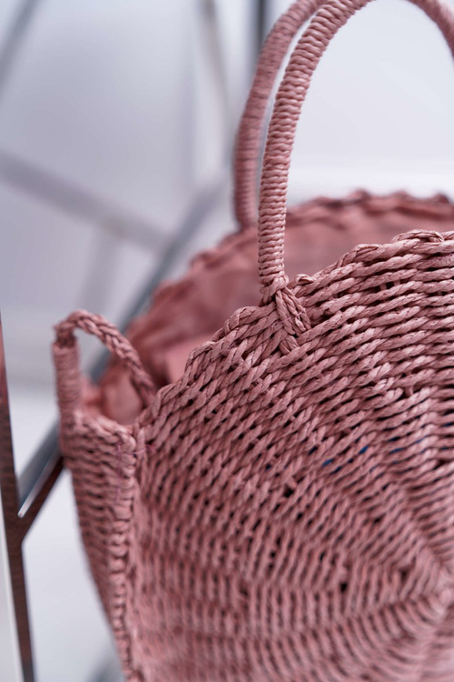 Рожева плетена сумочка Octario