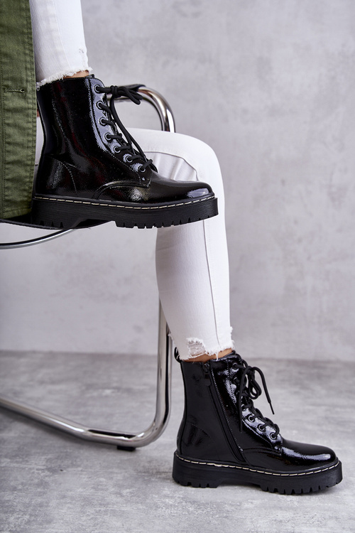 Чоботи жіночі на плоскому ходу чорні Kognito