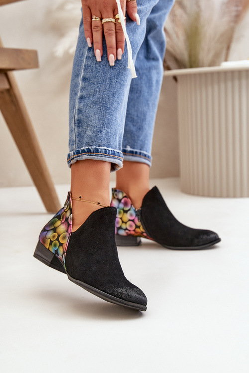 Шкіряні ботильйони Maciejka з вирізами чорні 04091-77