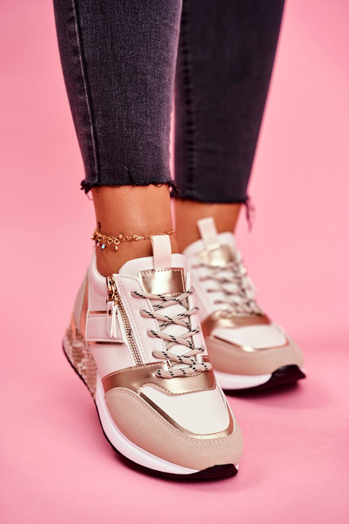 Спортивне жіноче взуття бежево-золотого кольору