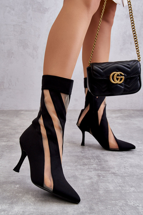 Модні жіночі чоботи на високих підборах Deyna чорного кольору