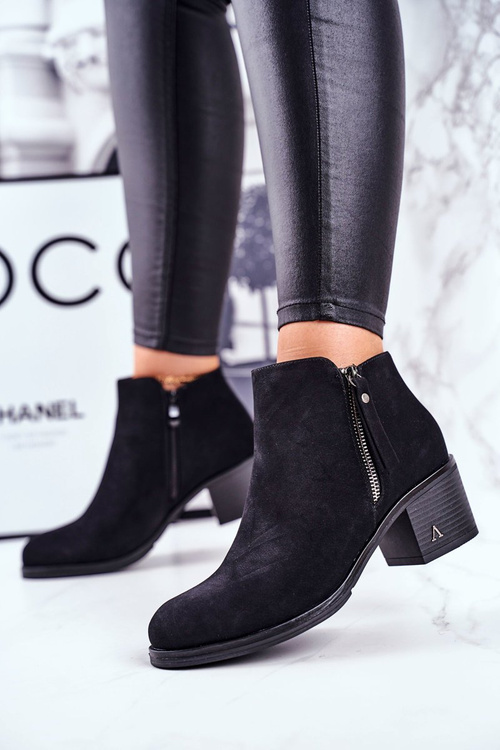 Жіночі чоботи на високому каблуці Black Blanche