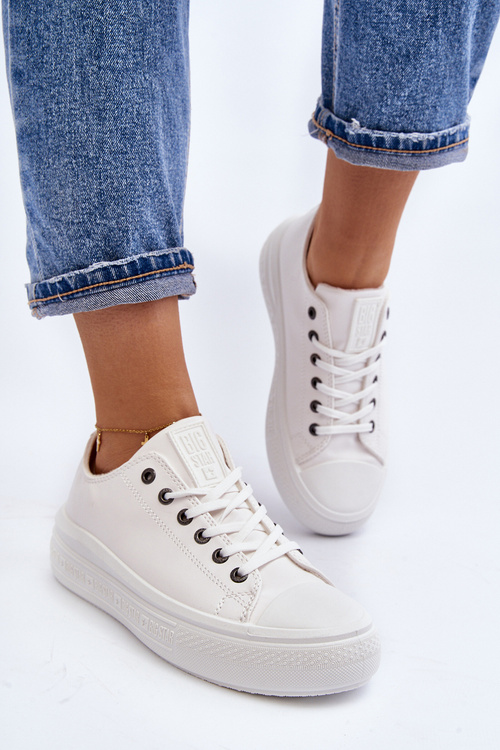 Низькі жіночі утеплені білі кросівки Big Star MM274029