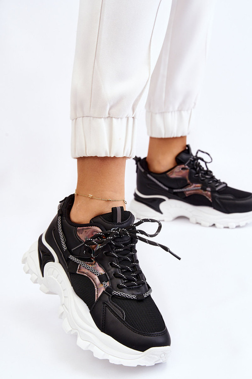 Жіноче спортивне взуття на платформі Black Minea