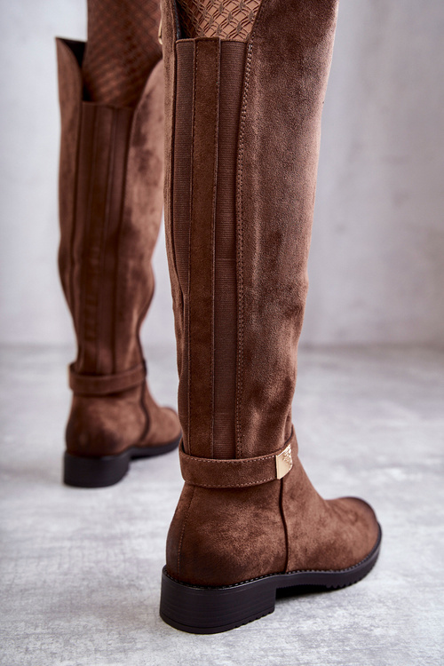 Жіночі замшеві чоботи на плоскій підошві коричневого кольору Henrike