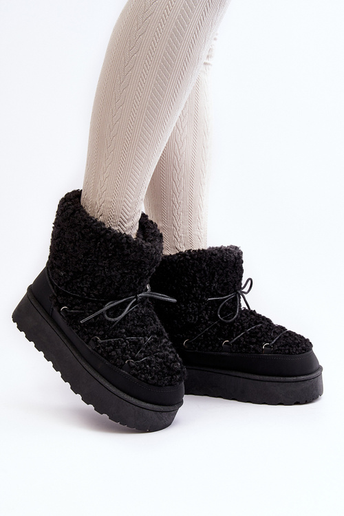 Жіночі зимові черевики на шнурівці на товстій підошві чорного кольору Лосо