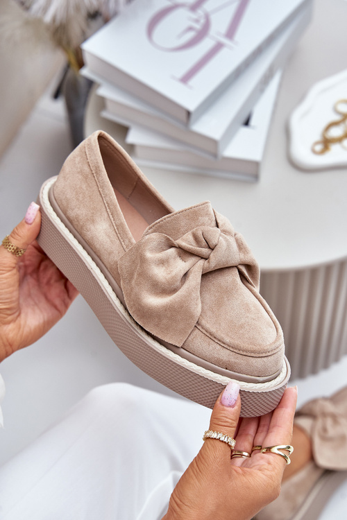 Жіночі мокасини на платформі з бантом, бежевого кольору Naivine