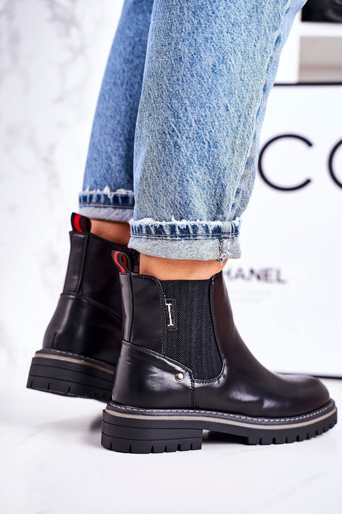 Жіночі утеплені черевики челсі чорні мандрівники