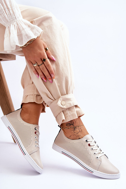 Жіночі бежеві шкіряні кросівки S.Barski LR952