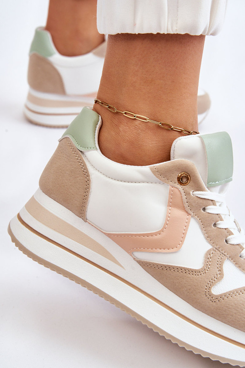 Жіночі кросівки на танкетці біло-бежеві Нева