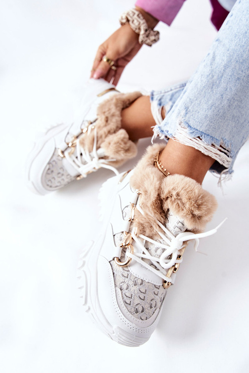 Жіноче утеплене спортивне взуття White Heart Beats