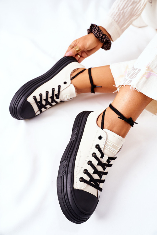 Жіночі утеплені кросівки GOE II2N4036 Білі