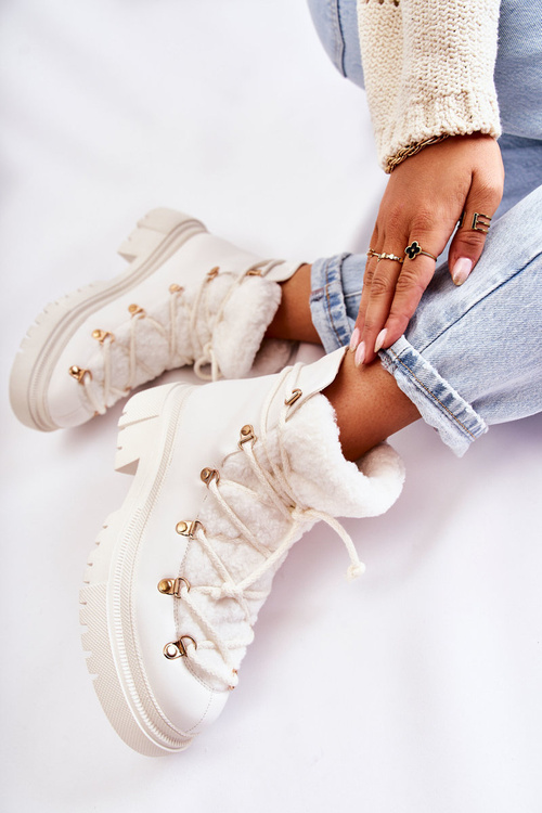 Шкіряні теплі черевики білого кольору Arisa