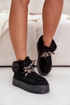 Жіночі зимові черевики на шнурівці на товстій підошві чорного кольору Лосо