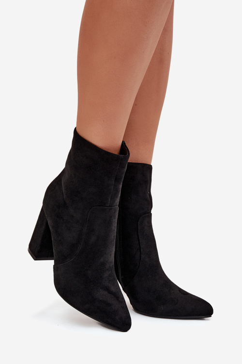 Теплі жіночі чоботи на підборах з еко замші чорні Pralina