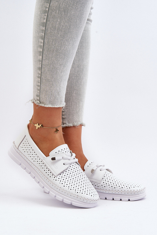 Білі жіночі шкіряні туфлі Darnissa