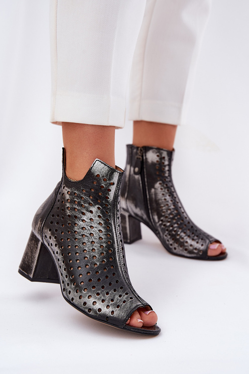 Чоботи шкіряні Maciejka 05420-01 Чорні