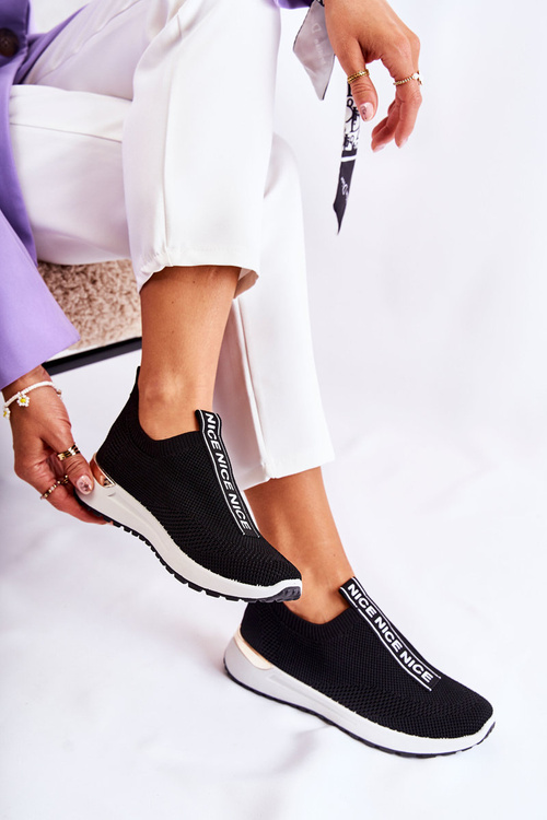 Жіноче спортивне взуття Black Ardenza