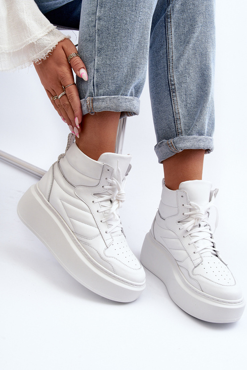 Біле жіноче шкіряне спортивне взуття на платформі Zazoo 3392/X