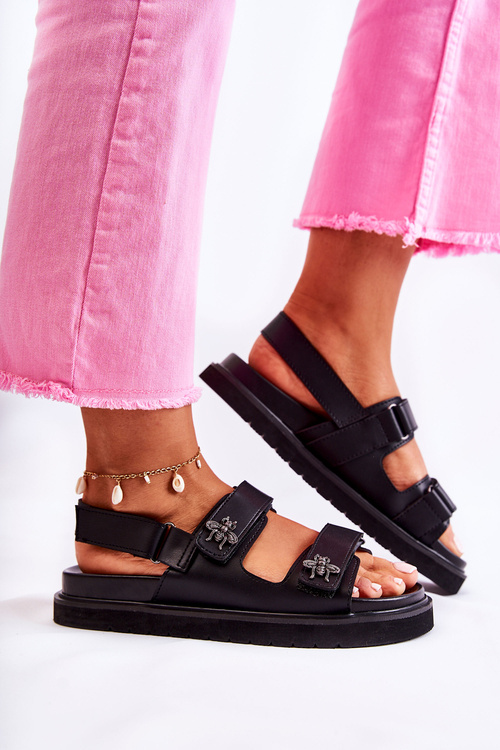 Жіночі шкіряні босоніжки з декором Black Elly