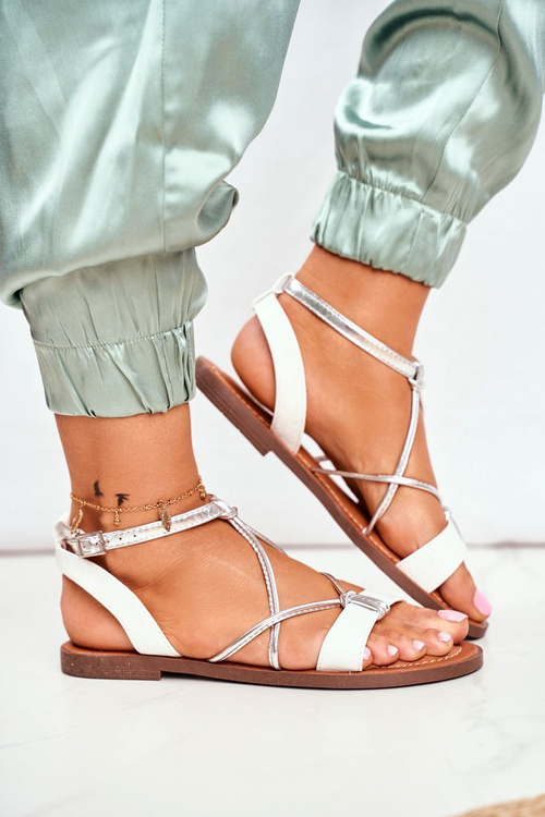 Жіночі сандалі на плоскій підошві білі Alison