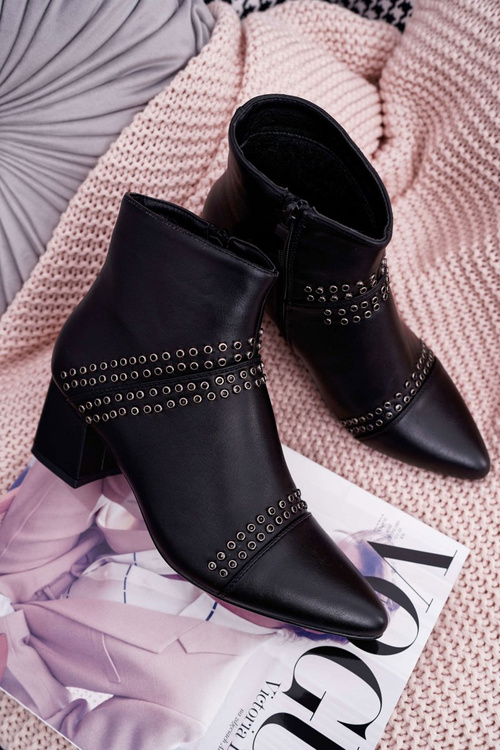 Жіночі гострі чоботи на шпильці чорні Primma