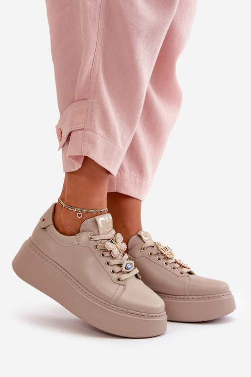 Жіночі шкіряні кросівки з декором CheBello 4292 Бежеві
