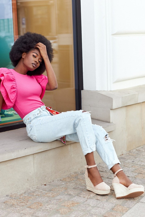 Плетені босоніжки на танкетці, бежевий авокадо