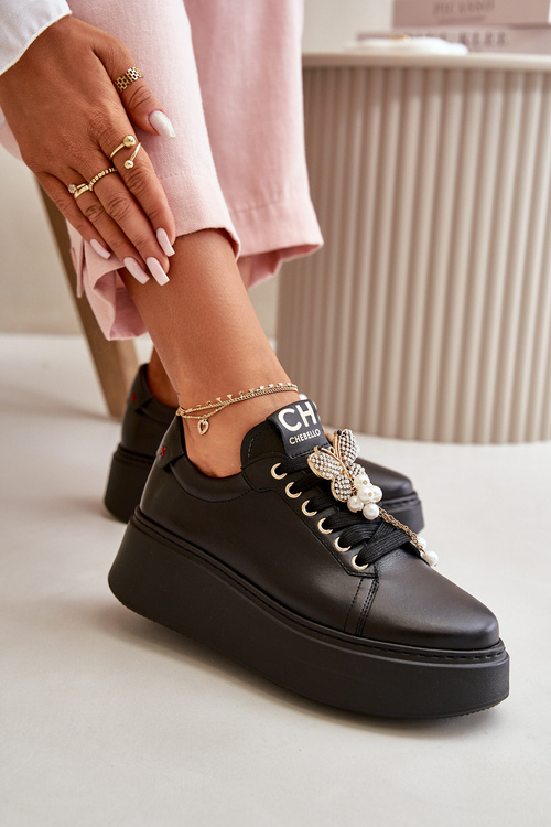 Жіночі шкіряні кросівки з декором CheBello 4292 Бежеві