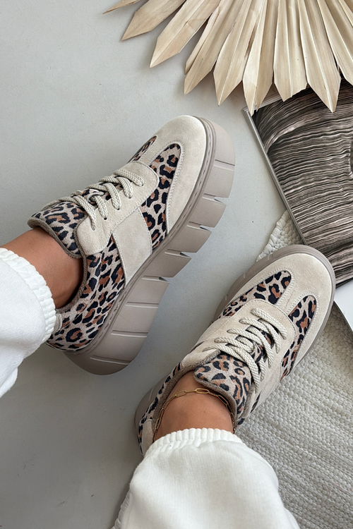 Замшеві утеплені жіночі кросівки на масивній платформі Vinceza 66841 Леопардовий бежевий