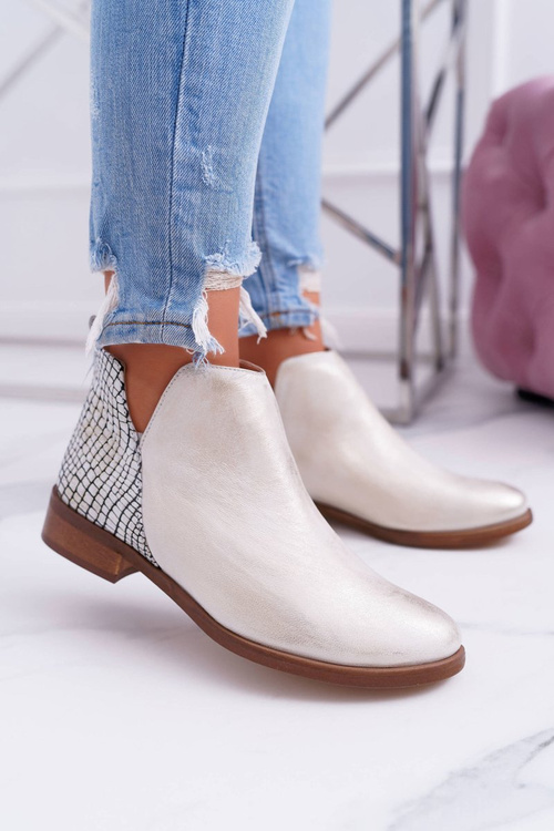 Жіночі весняні шкіряні чоботи на плоскій підошві. Потерте золоте безумство