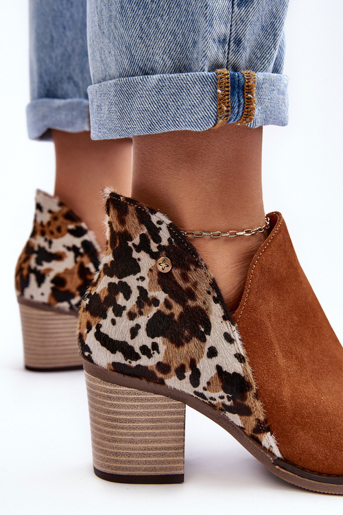 Жіночі шкіряні чоботи на підборах Maciejka коричневі 04492-98