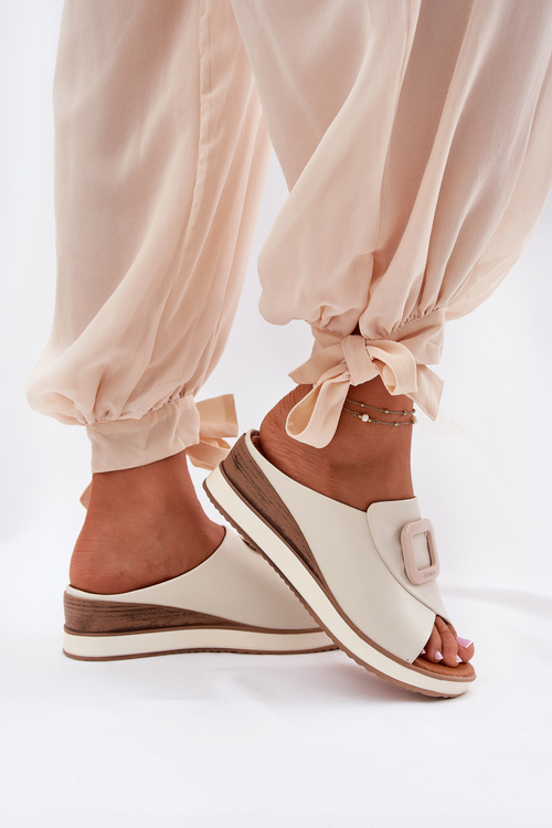 Жіночі Шкіряні Сандалі На Танкетці Artiker Світло-бежеві 56C2145