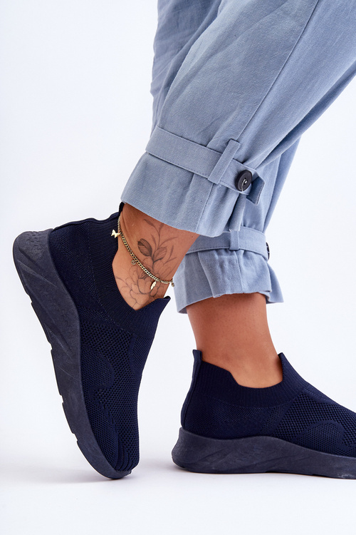 Жіноче спортивне взуття темно-синього кольору Claris