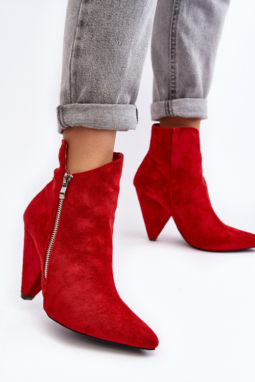 Асиметричні чоботи на підборах Lu Boo Red