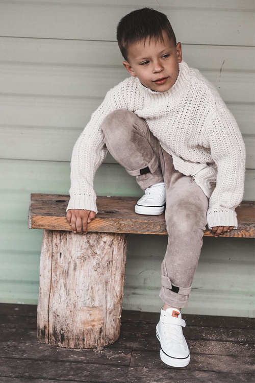 Дитячі шкіряні кросівки на липучці білі Bruni