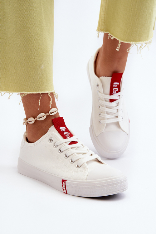 Кросівки жіночі Lee Cooper LCW-24-31-2239 Білі