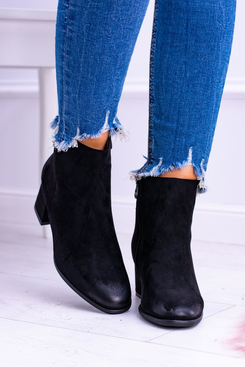 Жіночі чорні чоботи на шпильці замшеві Ferimate