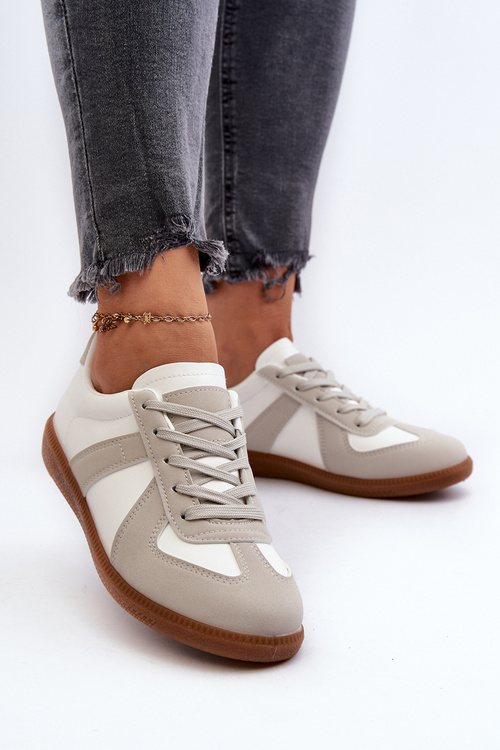 Жіночі низькі спортивні кросівки Білі Cafala