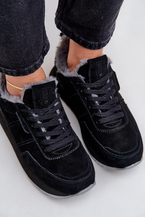 Жіночі Кросівки З Пухом І Блискучим Елементом Big Star OO274580 Чорні