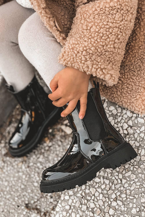 Чоботи дитячі утеплені лаковані чорні Aletris