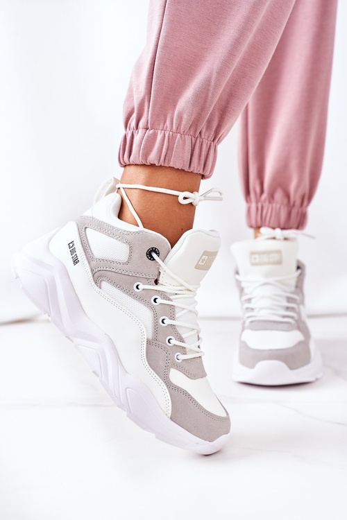 Жіноче спортивне взуття Big Star GG274643 Білий