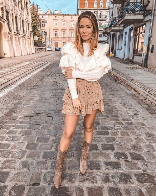 Жіночі чоботи на шпильці ковбойські капучино Брант