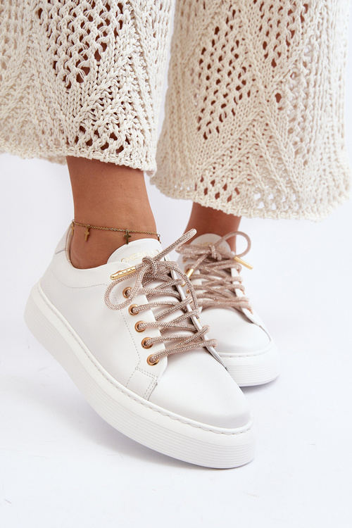 Шкіряне жіноче спортивне взуття CheBello 4362 Біле