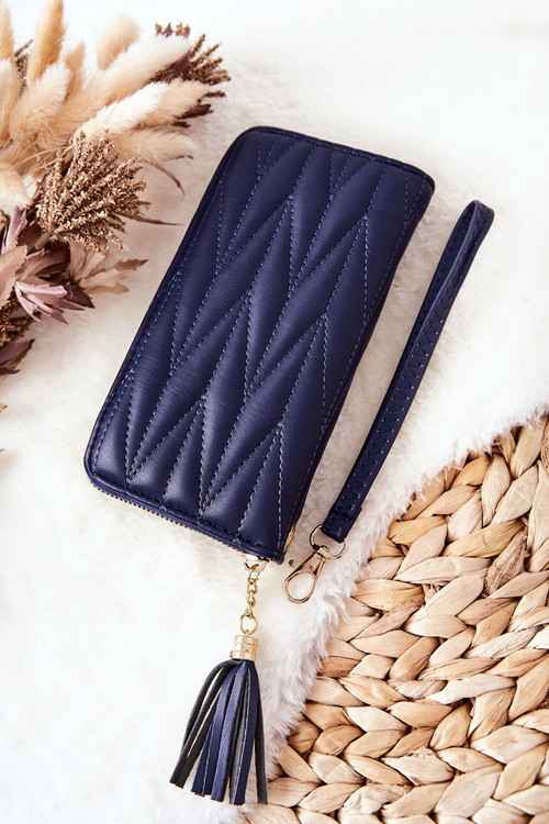 Великий темно-синій стьобаний гаманець на блискавці з ремінцем