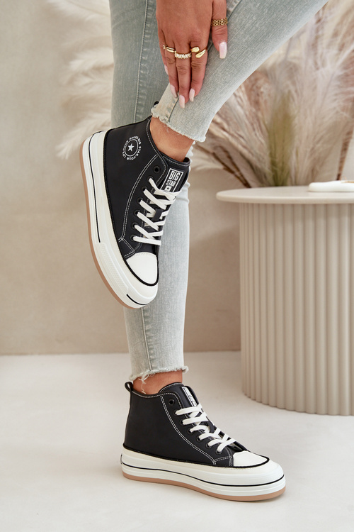 Утеплені жіночі кросівки на платформі з екошкіри Big Star OO274062 Чорні